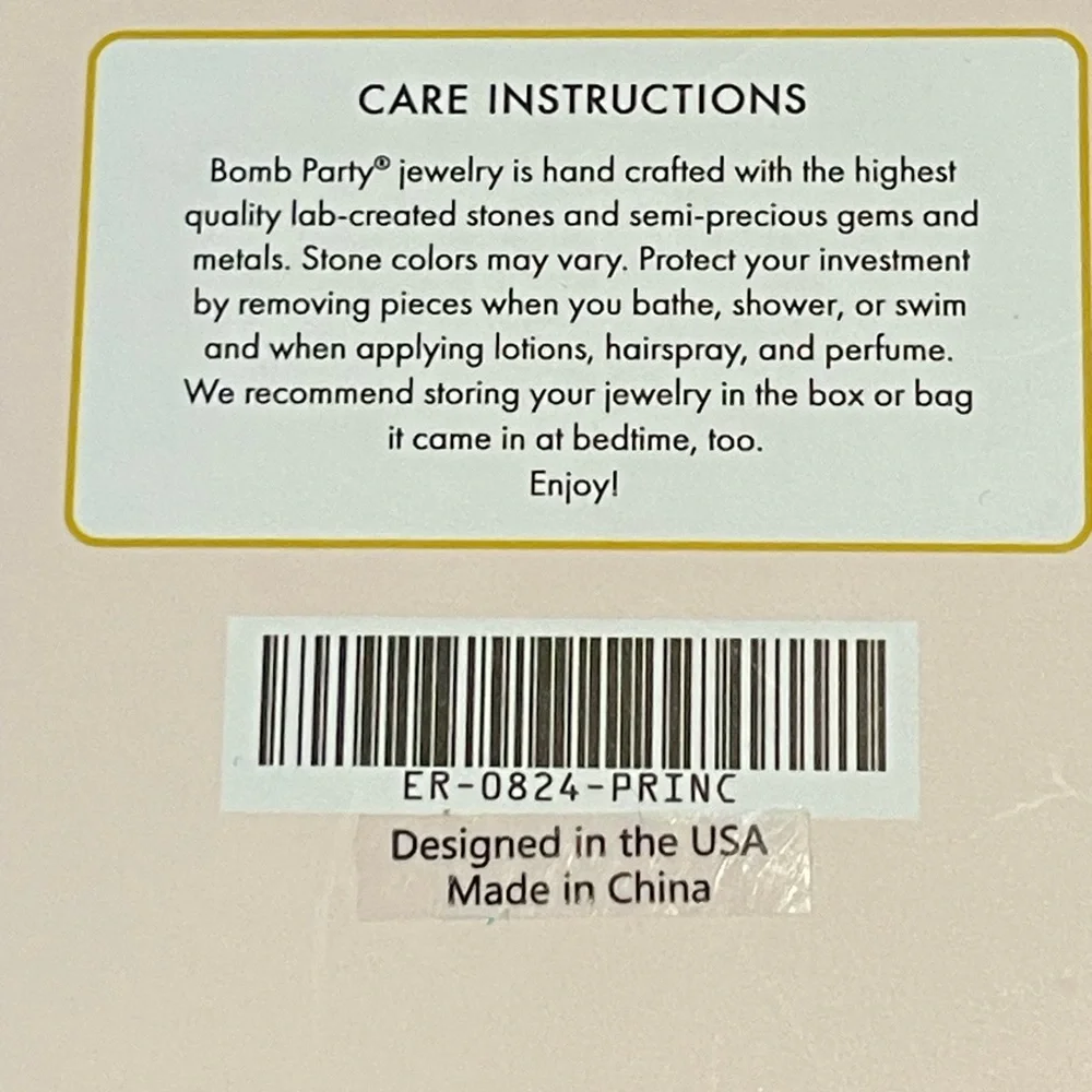 🆕 BOMB PARTY - Reign The Princess Collection - Drops of Beauty - Hoop Earrings 👑 - Picture 6 of 8